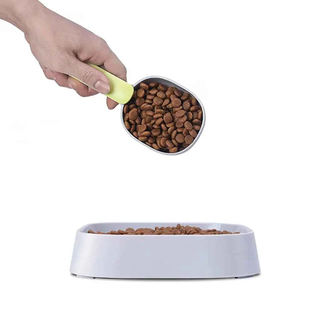 Pet Food Shovel with Sealing Bag Attachment - Luxe Whiskers